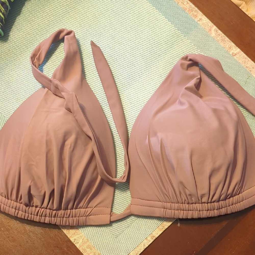 Chic Mauve Bikini Top